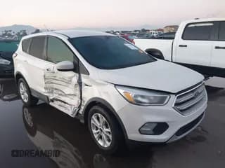 ✅ 2017 Ford Escape SE • VIN: 1FMCU0G90HUE16586 • Lot: 43783892. Listed on IAAI with 54,476 mi. Free auction sales archive from the USA and detailed vehicle history report at DreamBid. Image 1.