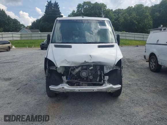 ✅ 2012 Mercedes-Benz Sprinter Passenger • VIN: WDZPE7CC6C5625069 • Лот: 60524795. Опубликован ранее на Copart с пробегом 102 975 миль. Бесплатный доступ к архиву аукционных продаж из США и подробный отчёт об истории автомобиля на DreamBid. Изображение 5.