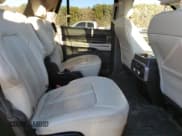 ✅ 2020 Ford Expedition Platinum • VIN: 1FMJU1LT2LEA61065 • Lot: 42641325. Wystawiony na Copart z przebiegiem 91 528 mil. Bezpłatny archiwum sprzedaży aukcyjnych z USA i szczegółowy raport historii pojazdu na DreamBid. Zdjęcie 11.