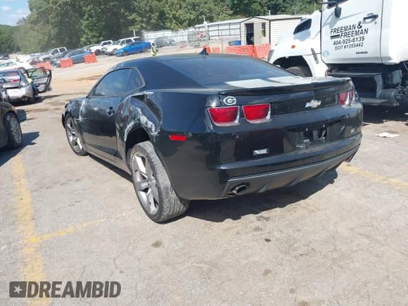 ✅ 2013 Chevrolet Camaro LS • VIN: 2G1FE1E3XD9240567 • Lot: 39664950. Listed on IAAI with 132,525 mi. Free auction sales archive from the USA and detailed vehicle history report at DreamBid. Image 3.