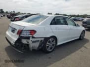 ✅ 2015 Mercedes-Benz E 350 Luxury • VIN: WDDHF8JBXFB133514 • Lot: 68119255. Wystawiony na Copart z przebiegiem 81 763 mil. Bezpłatny archiwum sprzedaży aukcyjnych z USA i szczegółowy raport historii pojazdu na DreamBid. Zdjęcie 3.