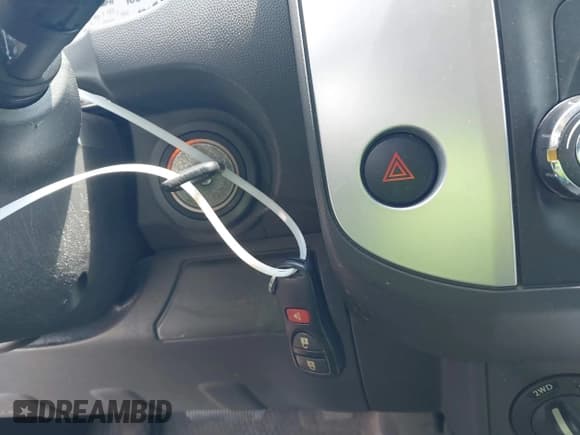 ✅ 2015 Nissan Xterra Pro-4X • VIN: 5N1AN0NW7FN653743 • Lot: 42553625. Wystawiony na IAAI z przebiegiem 125 682 mil. Bezpłatny archiwum sprzedaży aukcyjnych z USA i szczegółowy raport historii pojazdu na DreamBid. Zdjęcie 11.