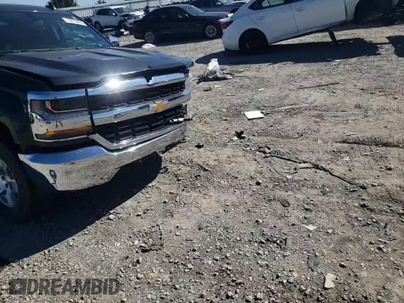 ✅ 2018 Chevrolet Silverado 1500 LS • VIN: 3GCUKNEC2JG381018 • Лот: 73670484. Опубликован ранее на Copart с пробегом 52 378 миль. Бесплатный доступ к архиву аукционных продаж из США и подробный отчёт об истории автомобиля на DreamBid. Изображение 11.