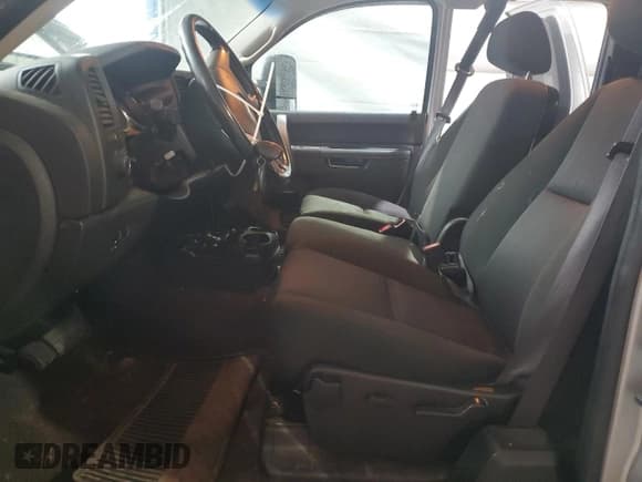 ✅ 2012 Chevrolet Silverado 2500HD LT • VIN: 1GC2KXCG1CZ352458 • Lot: 87028325. Wystawiony na Copart z przebiegiem 112 786 mil. Bezpłatny archiwum sprzedaży aukcyjnych z USA i szczegółowy raport historii pojazdu na DreamBid. Zdjęcie 7.