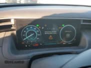 ✅ 2022 Hyundai Tucson Limited • VIN: 5NMJE3AEXNH026999 • Lot: 75254084. Wystawiony na Copart z przebiegiem 22 055 mil. Bezpłatny archiwum sprzedaży aukcyjnych z USA i szczegółowy raport historii pojazdu na DreamBid. Zdjęcie 9.