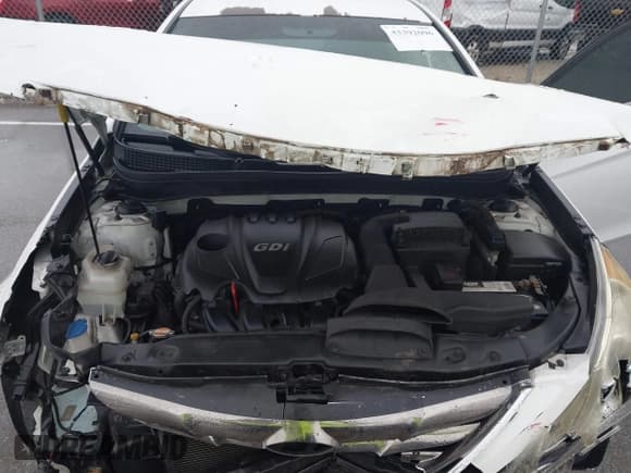 ✅ 2011 Hyundai Sonata Limited • VIN: 5NPEC4AC0BH165663 • Lot: 43392096. Listed on IAAI with 292,623 mi. Free auction sales archive from the USA and detailed vehicle history report at DreamBid. Image 10.