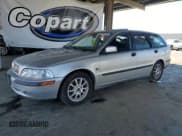 ✅ 2001 Volvo V40 • VIN: YV1VW29571F734092 • Lot: 66326375. Wystawiony na Copart z przebiegiem 237 390 mil. Bezpłatny archiwum sprzedaży aukcyjnych z USA i szczegółowy raport historii pojazdu na DreamBid. Zdjęcie 1.