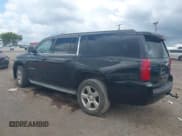 ✅ 2015 Chevrolet Suburban LT • VIN: 1GNSCJKC1FR545648 • Lot: 42982512. Wystawiony na IAAI z przebiegiem 405 947 mil. Bezpłatny archiwum sprzedaży aukcyjnych z USA i szczegółowy raport historii pojazdu na DreamBid. Zdjęcie 14.