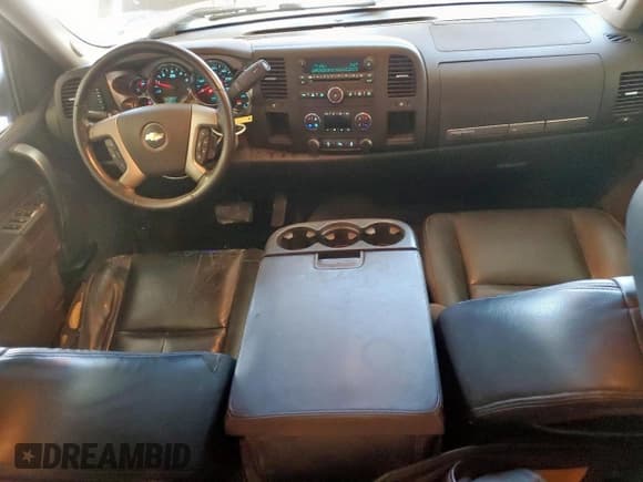 ✅ 2013 Chevrolet Silverado 1500 LT • VIN: 3GCPCSE04DG146574 • Lot: 91731975. Listed on Copart with 223,543 mi. Free auction sales archive from the USA and detailed vehicle history report at DreamBid. Image 8.