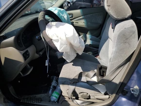 ✅ 2000 Nissan Sentra XE • VIN: 3N1CB51D5YL328151 • Лот: 64589435. Опубликован ранее на Copart с пробегом Не указан. Бесплатный доступ к архиву аукционных продаж из США и подробный отчёт об истории автомобиля на DreamBid. Изображение 7.