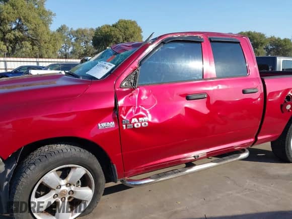 2013 Ram 1500 Express с VIN 1C6RR6FT3DS655188, выставлен на аукционе IAAI как лот 43339156 с пробегом 248 721 миль миль и . История ставок и продаж доступна на DreamBid. Изображение 14.