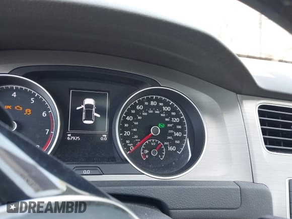 ✅ 2016 Volkswagen Golf TSI SE • VIN: 3VW217AU3GM052081 • Lot: 42098831. Wystawiony na IAAI z przebiegiem 67 925 mil. Bezpłatny archiwum sprzedaży aukcyjnych z USA i szczegółowy raport historii pojazdu na DreamBid. Zdjęcie 15.