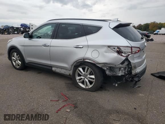 ✅ 2014 Hyundai Santa Fe • VIN: 5XYZWDLA4EG152074 • Лот: 86799045. Опубликован ранее на Copart с пробегом 129 889 миль. Бесплатный доступ к архиву аукционных продаж из США и подробный отчёт об истории автомобиля на DreamBid. Изображение 2.