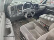 ✅ 2006 Chevrolet Silverado 2500HD LT1 • VIN: 1GCHK29U76E207253 • Lot: 93661495. Wystawiony na Copart z przebiegiem 182 170 mil. Bezpłatny archiwum sprzedaży aukcyjnych z USA i szczegółowy raport historii pojazdu na DreamBid. Zdjęcie 8.