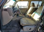 ✅ 2007 Jeep Commander Sport • VIN: 1J8HH48K97C695976 • Лот: 95213785. Опубликован ранее на Copart с пробегом 285 151 миль. Бесплатный доступ к архиву аукционных продаж из США и подробный отчёт об истории автомобиля на DreamBid. Изображение 7.