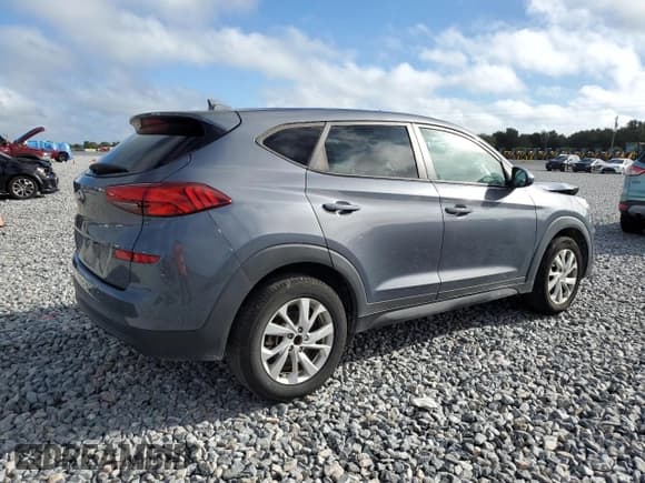 ✅ 2021 Hyundai Tucson SE • VIN: KM8J23A41MU402248 • Лот: 82282115. Опубликован ранее на Copart с пробегом 79 156 миль. Бесплатный доступ к архиву аукционных продаж из США и подробный отчёт об истории автомобиля на DreamBid. Изображение 3.