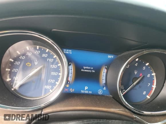 ✅ 2018 Maserati Quattroporte S Q4 GranLusso • VIN: ZAM56YRL3J1274008 • Lot: 71224555. Wystawiony na Copart z przebiegiem 76 183 mil. Bezpłatny archiwum sprzedaży aukcyjnych z USA i szczegółowy raport historii pojazdu na DreamBid. Zdjęcie 9.