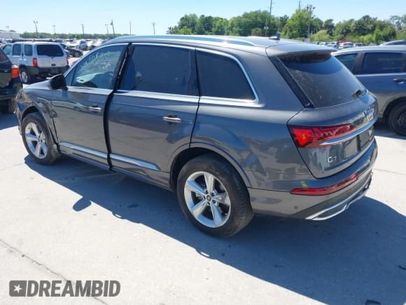 ✅ 2023 Audi Q7 Premium • VIN: WA1AXBF76PD025384 • Лот: 41838885. Опубликован ранее на IAAI с пробегом 23 857 миль. Бесплатный доступ к архиву аукционных продаж из США и подробный отчёт об истории автомобиля на DreamBid. Изображение 3.