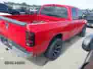 2007 Dodge 1500 ST z VIN 1D7HA18K37J537497, wystawiony jako IAAI lot #42704294 z przebiegiem 206 168 mil mil oraz . Historia ofert i sprzedaży dostępna na DreamBid. Obrazek 4.