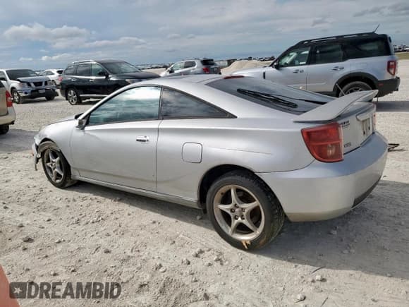 ✅ 2004 Toyota Celica GTS • VIN: JTDDY32T540072398 • Лот: 83764405. Опубликован ранее на Copart с пробегом 179 692 миль. Бесплатный доступ к архиву аукционных продаж из США и подробный отчёт об истории автомобиля на DreamBid. Изображение 2.