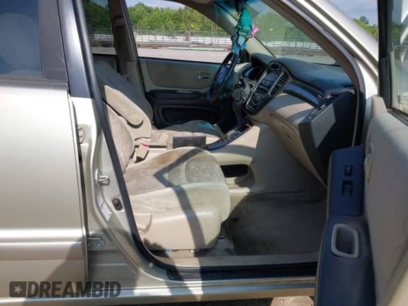 2003 Toyota Highlander с VIN JTEHD21A730023365, выставлен на аукционе IAAI как лот 42778047 с пробегом 260 975 миль миль и . История ставок и продаж доступна на DreamBid. Изображение 5.