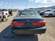 ✅ 1998 Honda Accord LX • VIN: 1HGCG5643WA046832 • Лот: 63041975. Опубликован ранее на Copart с пробегом 125 941 миль. Бесплатный доступ к архиву аукционных продаж из США и подробный отчёт об истории автомобиля на DreamBid. Изображение 6.