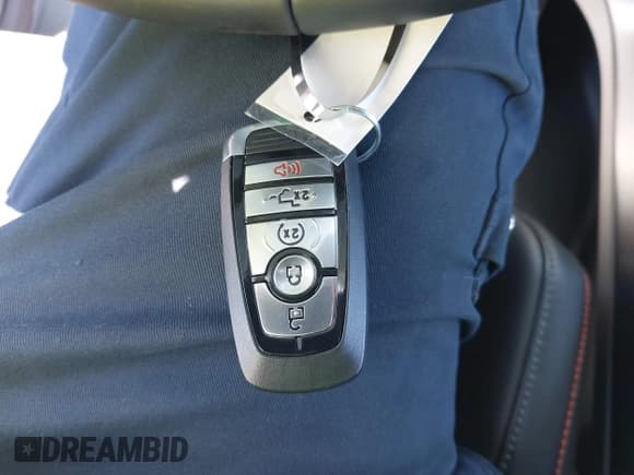 ✅ 2024 Ford F-150 Raptor • VIN: 1FTFW1RG2RFB94796 • Лот: 43094931. Опубликован ранее на IAAI с пробегом 1 649 миль. Бесплатный доступ к архиву аукционных продаж из США и подробный отчёт об истории автомобиля на DreamBid. Изображение 11.