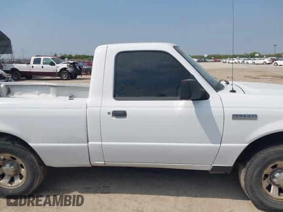 ✅ 2007 Ford Ranger XL • VIN: 1FTYR10D77PA41048 • Лот: 43049572. Опубликован ранее на IAAI с пробегом 233 783 миль. Бесплатный доступ к архиву аукционных продаж из США и подробный отчёт об истории автомобиля на DreamBid. Изображение 14.