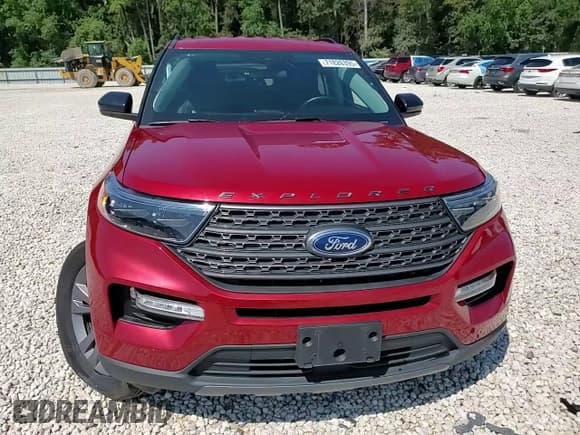 ✅ 2024 Ford Explorer XLT • VIN: 1FMSK7DH1RGA91310 • Lot: 71826395. Wystawiony na Copart z przebiegiem 16 561 mil. Bezpłatny archiwum sprzedaży aukcyjnych z USA i szczegółowy raport historii pojazdu na DreamBid. Zdjęcie 14.