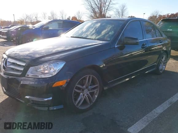 ✅ 2013 Mercedes-Benz C 250 Sport • VIN: WDDGF4HB2DR291683 • Lot: 43602168. Listed on IAAI with 63,186 mi. Free auction sales archive from the USA and detailed vehicle history report at DreamBid. Image 2.