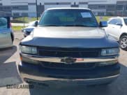 ✅ 2002 Chevrolet Silverado 2500HD LS • VIN: 1GCHK23U22F147301 • Lot: 43522784. Wystawiony na IAAI z przebiegiem 161 198 mil. Bezpłatny archiwum sprzedaży aukcyjnych z USA i szczegółowy raport historii pojazdu na DreamBid. Zdjęcie 12.