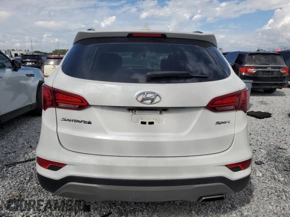 ✅ 2017 Hyundai Santa Fe 2.4L • VIN: 5XYZU3LB8HG430441 • Лот: 90529985. Опубликован ранее на Copart с пробегом 175 071 миль. Бесплатный доступ к архиву аукционных продаж из США и подробный отчёт об истории автомобиля на DreamBid. Изображение 6.