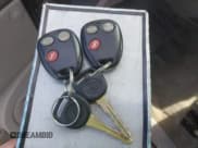 ✅ 2003 Saturn VUE • VIN: 5GZCZ53B13S851633 • Lot: 41562791. Wystawiony na IAAI z przebiegiem 83 567 mil. Bezpłatny archiwum sprzedaży aukcyjnych z USA i szczegółowy raport historii pojazdu na DreamBid. Zdjęcie 11.