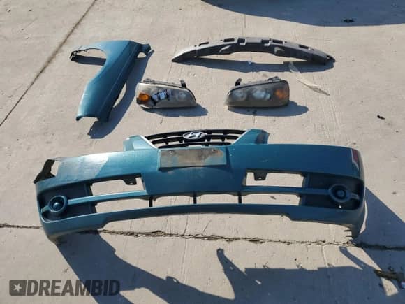 2006 Hyundai Elantra GLS with VIN KMHDN46D96U294127, listed as a Copart auction lot 75476704 with 135,861 mi miles and Clean title. Bid and sale history available at DreamBid. Image 12.