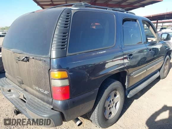 2005 Chevrolet Tahoe LS с VIN 1GNEC13T65J177203, выставлен на аукционе IAAI как лот 43589230 с пробегом 266 639 миль миль и . История ставок и продаж доступна на DreamBid. Изображение 4.