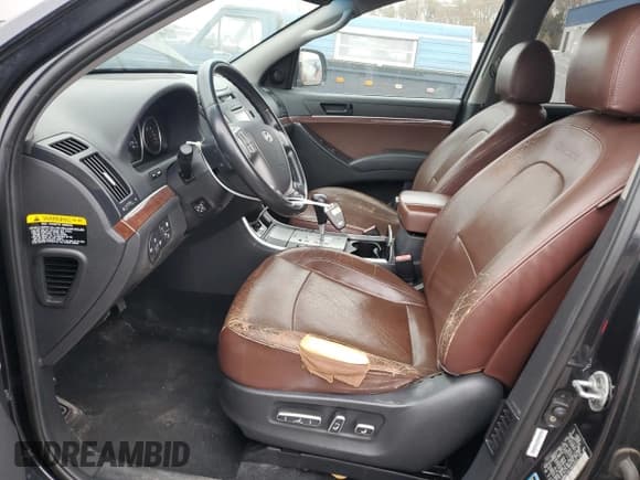 ✅ 2008 Hyundai Veracruz GLS • VIN: KM8NU73C18U033825 • Lot: 93544665. Listed on Copart with 221,210 mi. Free auction sales archive from the USA and detailed vehicle history report at DreamBid. Image 7.