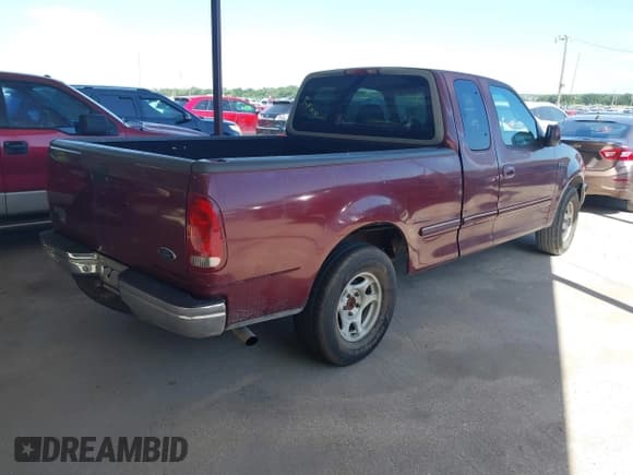 ✅ 1998 Ford F-150 • VIN: 1FTZX1727WNB15920 • Lot: 42873064. Listed on IAAI with 120,936 mi. Free auction sales archive from the USA and detailed vehicle history report at DreamBid. Image 4.