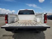 ✅ 2004 Chevrolet Silverado 1500 Work Truck • VIN: 1GCEC19X24Z104784 • Лот: 72620784. Опубликован ранее на Copart с пробегом 185 883 миль. Бесплатный доступ к архиву аукционных продаж из США и подробный отчёт об истории автомобиля на DreamBid. Изображение 6.