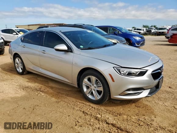 ✅ 2018 Buick Regal Preferred • VIN: W04GL6SX8J1125255 • Lot: 58389825. Listed on Copart with 38,260 mi. Free auction sales archive from the USA and detailed vehicle history report at DreamBid. Image 4.