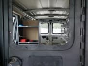 ✅ 2013 Chevrolet Express Cargo • VIN: 1GCSGAFX2D1176837 • Lot: 82147165. Wystawiony na Copart z przebiegiem 284 182 mil. Bezpłatny archiwum sprzedaży aukcyjnych z USA i szczegółowy raport historii pojazdu na DreamBid. Zdjęcie 10.