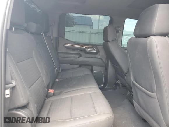 ✅ 2023 GMC Sierra 1500 SLE • VIN: 1GTUUBED6PZ181172 • Лот: 91399105. Опубликован ранее на Copart с пробегом 56 212 миль. Бесплатный доступ к архиву аукционных продаж из США и подробный отчёт об истории автомобиля на DreamBid. Изображение 10.