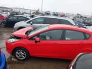 ✅ 2014 Ford Fiesta SE • VIN: 3FADP4EJ7EM121480 • Lot: 43777218. Wystawiony na IAAI z przebiegiem Nie podano. Bezpłatny archiwum sprzedaży aukcyjnych z USA i szczegółowy raport historii pojazdu na DreamBid. Zdjęcie 13.