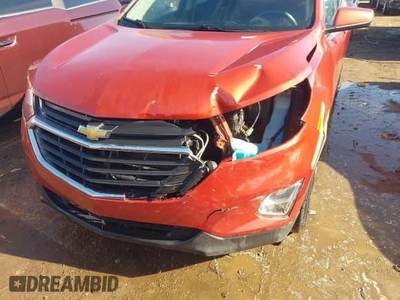 ✅ 2020 Chevrolet Equinox LT • VIN: 2GNAXLEX5L6151863 • Lot: 43642211. Wystawiony na IAAI z przebiegiem 162 289 mil. Bezpłatny archiwum sprzedaży aukcyjnych z USA i szczegółowy raport historii pojazdu na DreamBid. Zdjęcie 6.