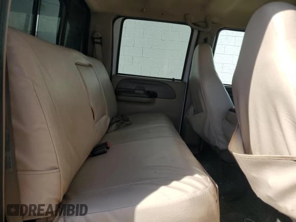 ✅ 1999 Ford F-350 XL • VIN: 1FTSW31F2XEE68448 • Lot: 80073635. Listed on Copart with 330,887 mi. Free auction sales archive from the USA and detailed vehicle history report at DreamBid. Image 10.