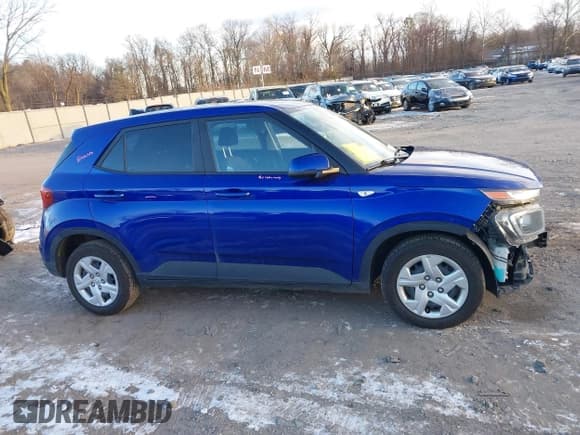 ✅ 2020 Hyundai Venue SE • VIN: KMHRB8A30LU015163 • Lot: 41293346. Listed on IAAI with 68,829 mi. Free auction sales archive from the USA and detailed vehicle history report at DreamBid. Image 13.