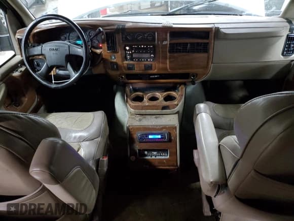 ✅ 2005 GMC Savana Cargo YF7 Upfitter • VIN: 1GDFG15T351212872 • Lot: 43239545. Wystawiony na Copart z przebiegiem 163 499 mil. Bezpłatny archiwum sprzedaży aukcyjnych z USA i szczegółowy raport historii pojazdu na DreamBid. Zdjęcie 8.