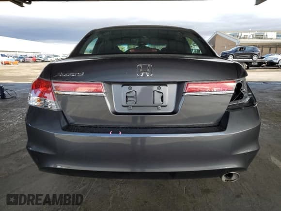 ✅ 2011 Honda Accord LX • VIN: 1HGCP2F37BA147825 • Lot: 91763905. Listed on Copart with 55,258 mi. Free auction sales archive from the USA and detailed vehicle history report at DreamBid. Image 6.