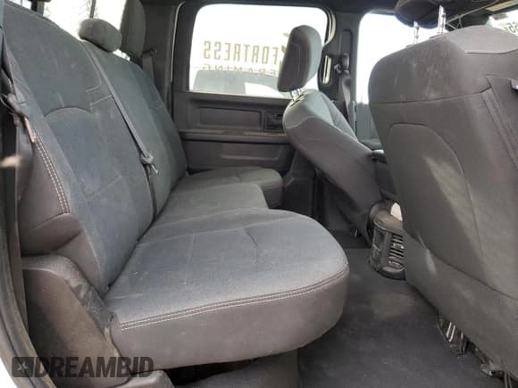 ✅ 2024 Ram 2500 Tradesman • VIN: 3C6UR5HJ5RG131619 • Lot: 92401865. Listed on Copart with 32,774 mi. Free auction sales archive from the USA and detailed vehicle history report at DreamBid. Image 10.