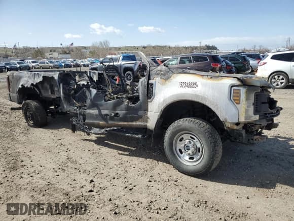 ✅ 2019 Ford F-350 XL • VIN: 1FT8W3B68KEG77307 • Lot: 52348685. Listed on Copart with Not provided. Free auction sales archive from the USA and detailed vehicle history report at DreamBid. Image 4.