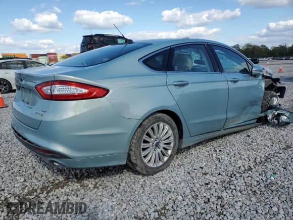 ✅ 2013 Ford Fusion SE Hybrid • VIN: 3FA6P0LU4DR368875 • Lot: 82259635. Wystawiony na Copart z przebiegiem 103 163 mil. Bezpłatny archiwum sprzedaży aukcyjnych z USA i szczegółowy raport historii pojazdu na DreamBid. Zdjęcie 3.